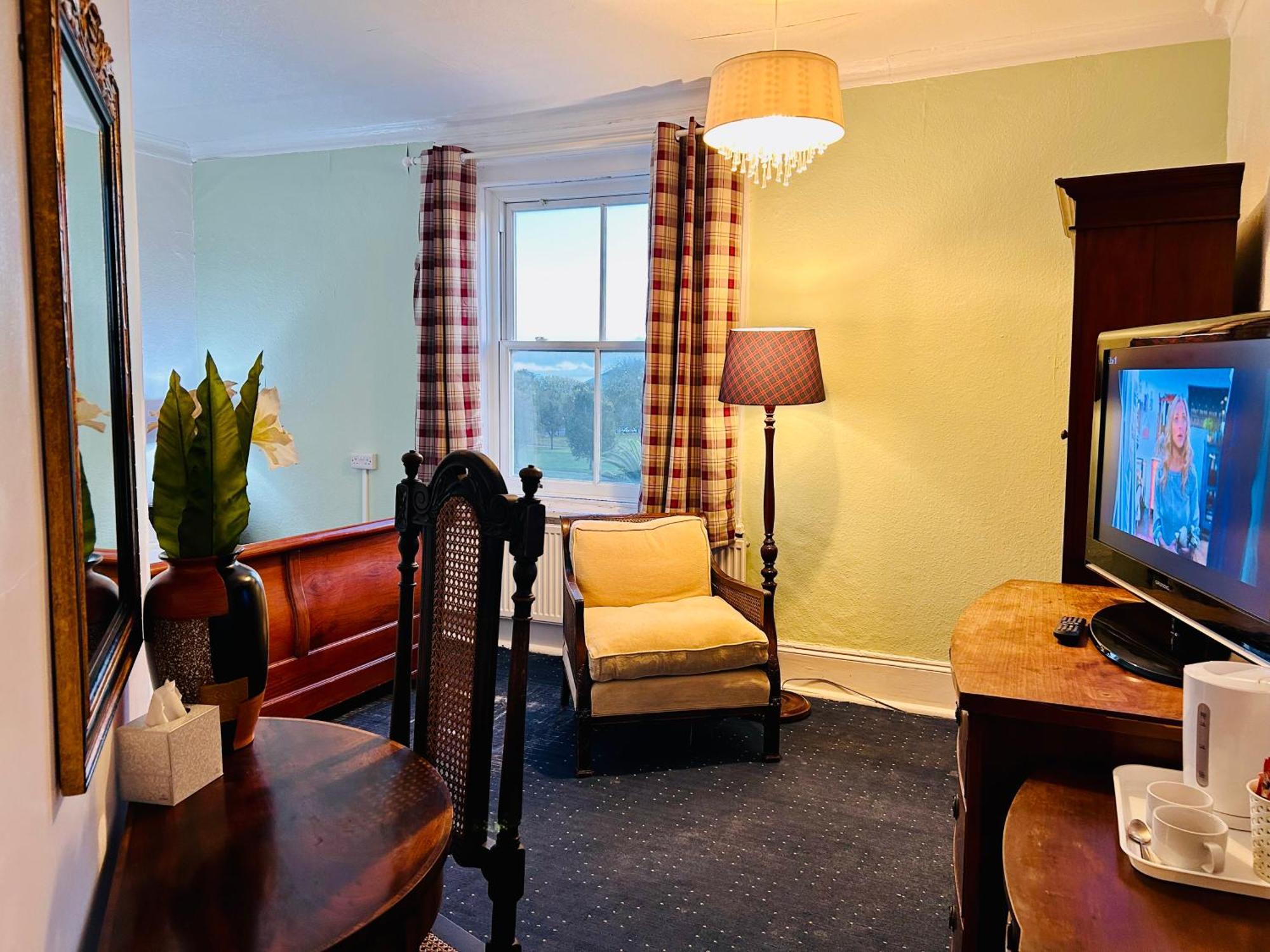Clarence Quarters Self-Catering Guest House Portsmouth Exteriér fotografie