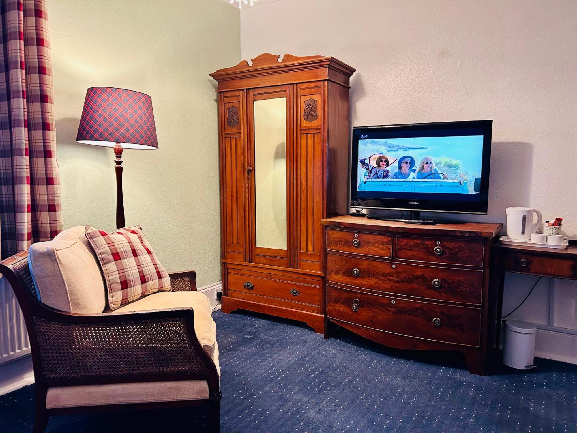 Clarence Quarters Self-Catering Guest House Portsmouth Exteriér fotografie