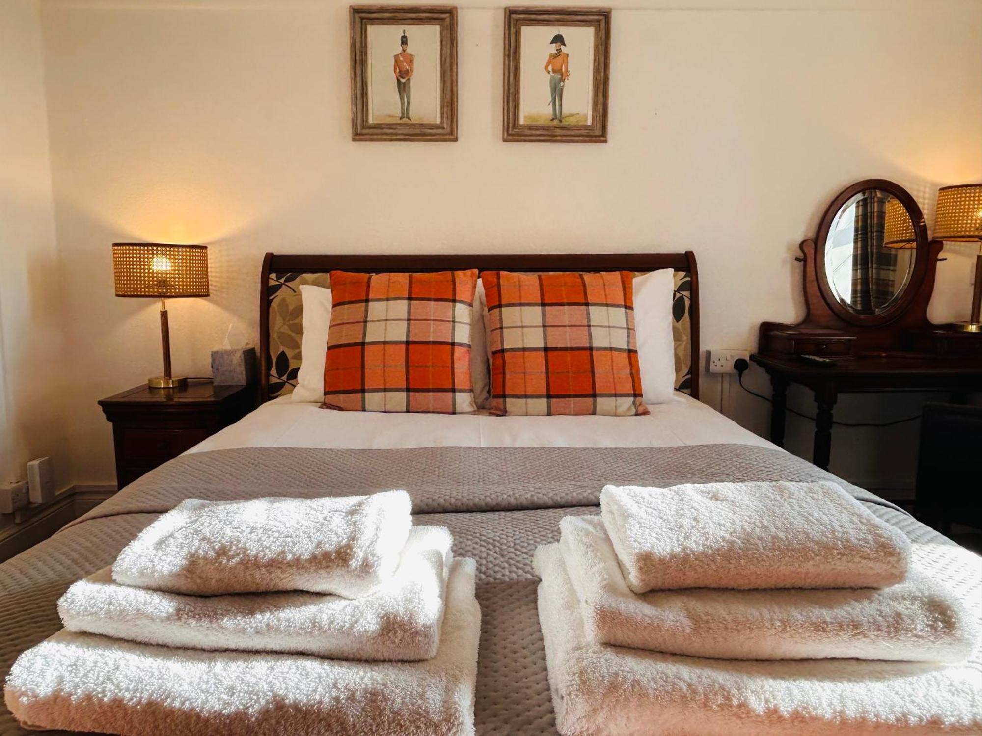 Clarence Quarters Self-Catering Guest House Portsmouth Exteriér fotografie