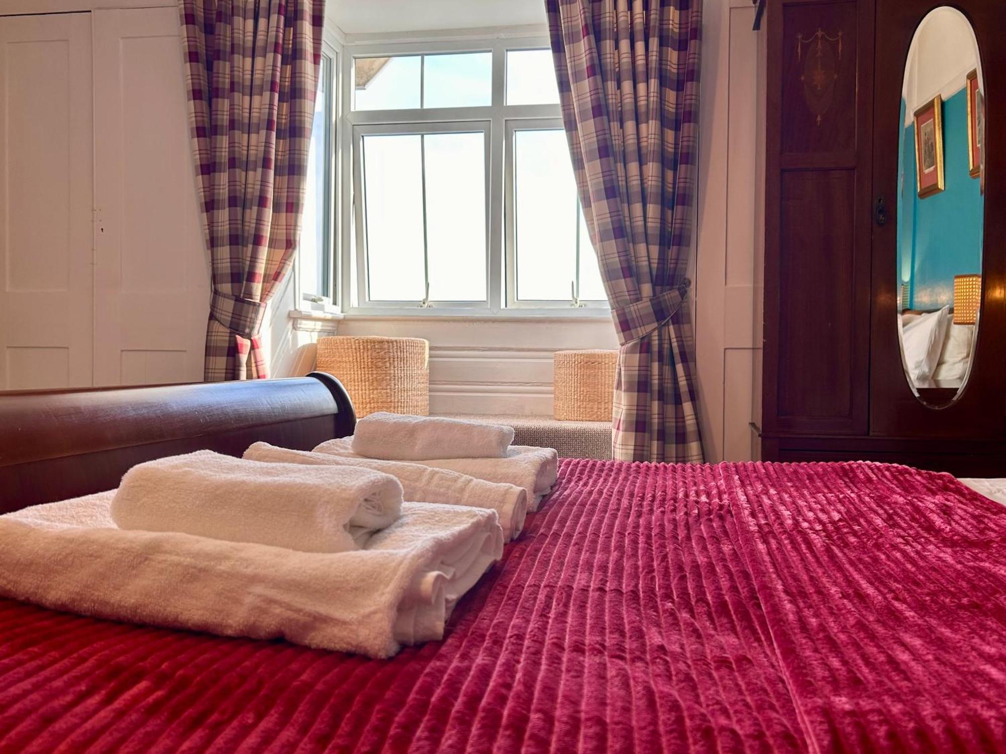 Clarence Quarters Self-Catering Guest House Portsmouth Pokoj fotografie